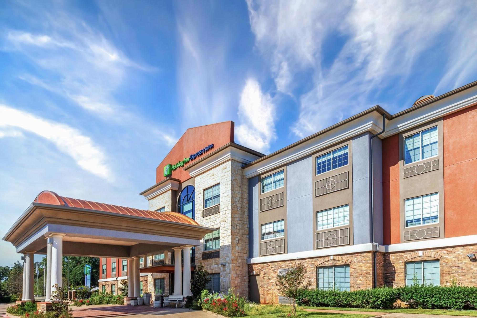 Holiday Inn Express Hotel & Suites Henderson - Traffic Star By Ihg מראה חיצוני תמונה
