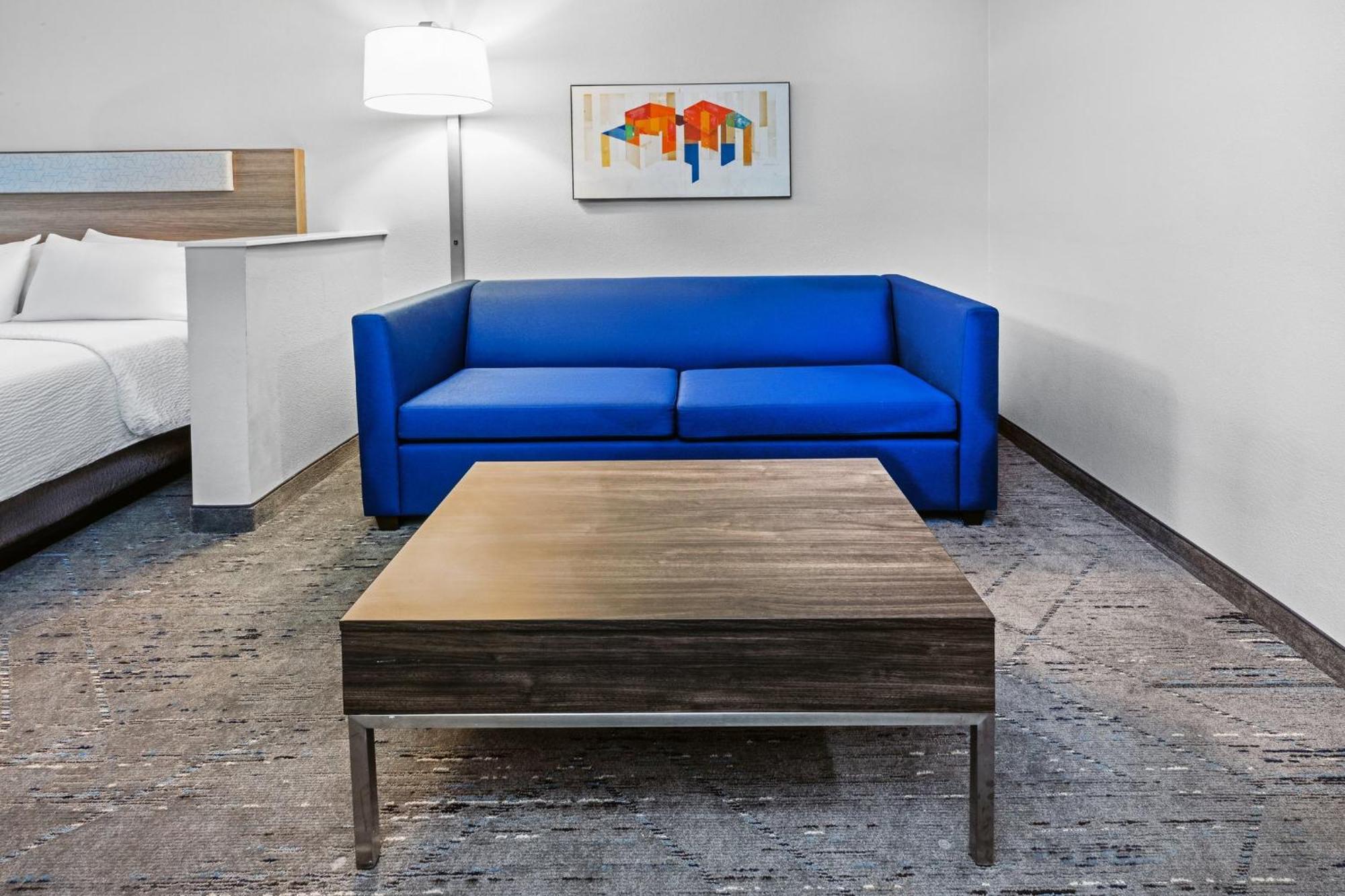 Holiday Inn Express Hotel & Suites Henderson - Traffic Star By Ihg מראה חיצוני תמונה