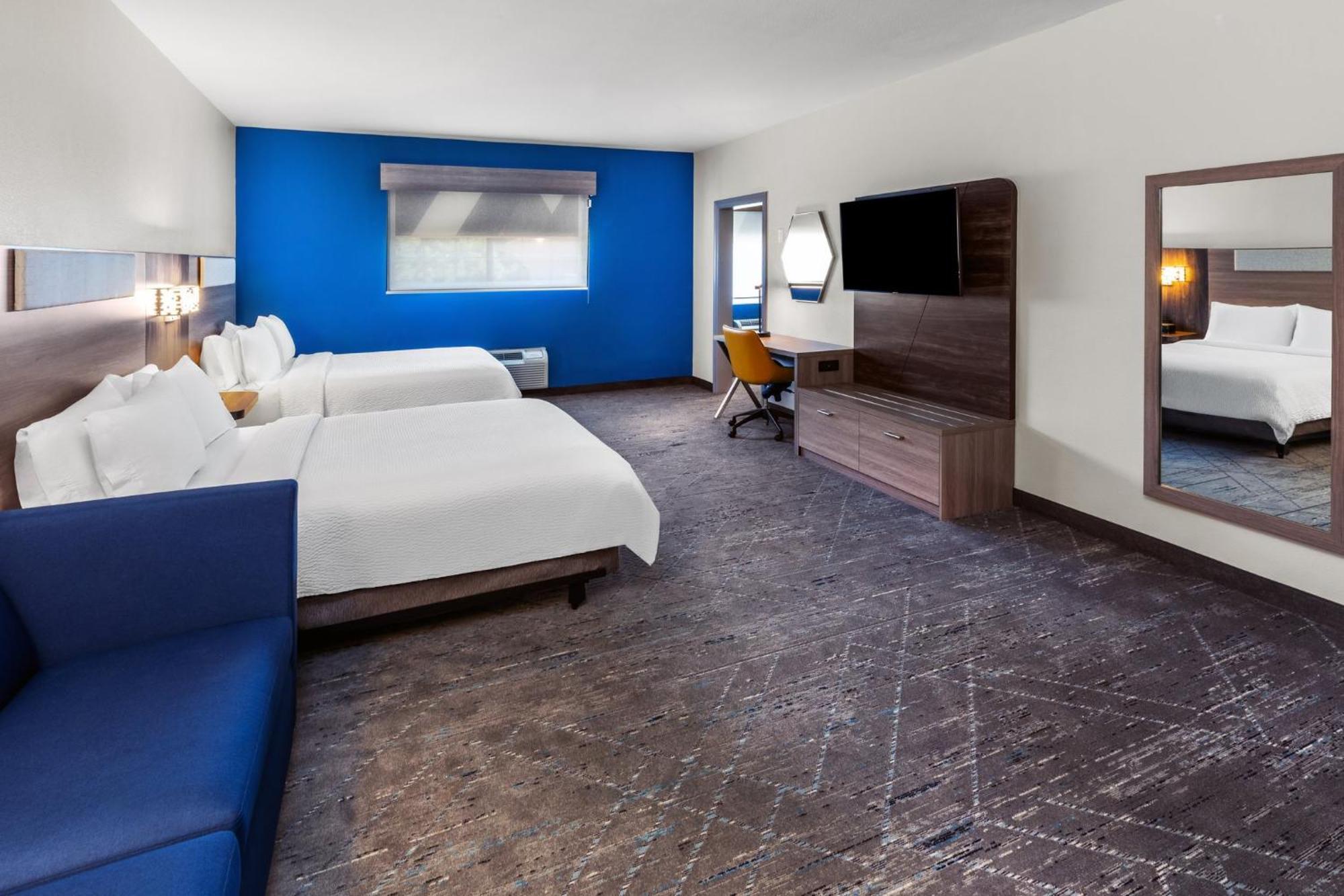 Holiday Inn Express Hotel & Suites Henderson - Traffic Star By Ihg מראה חיצוני תמונה