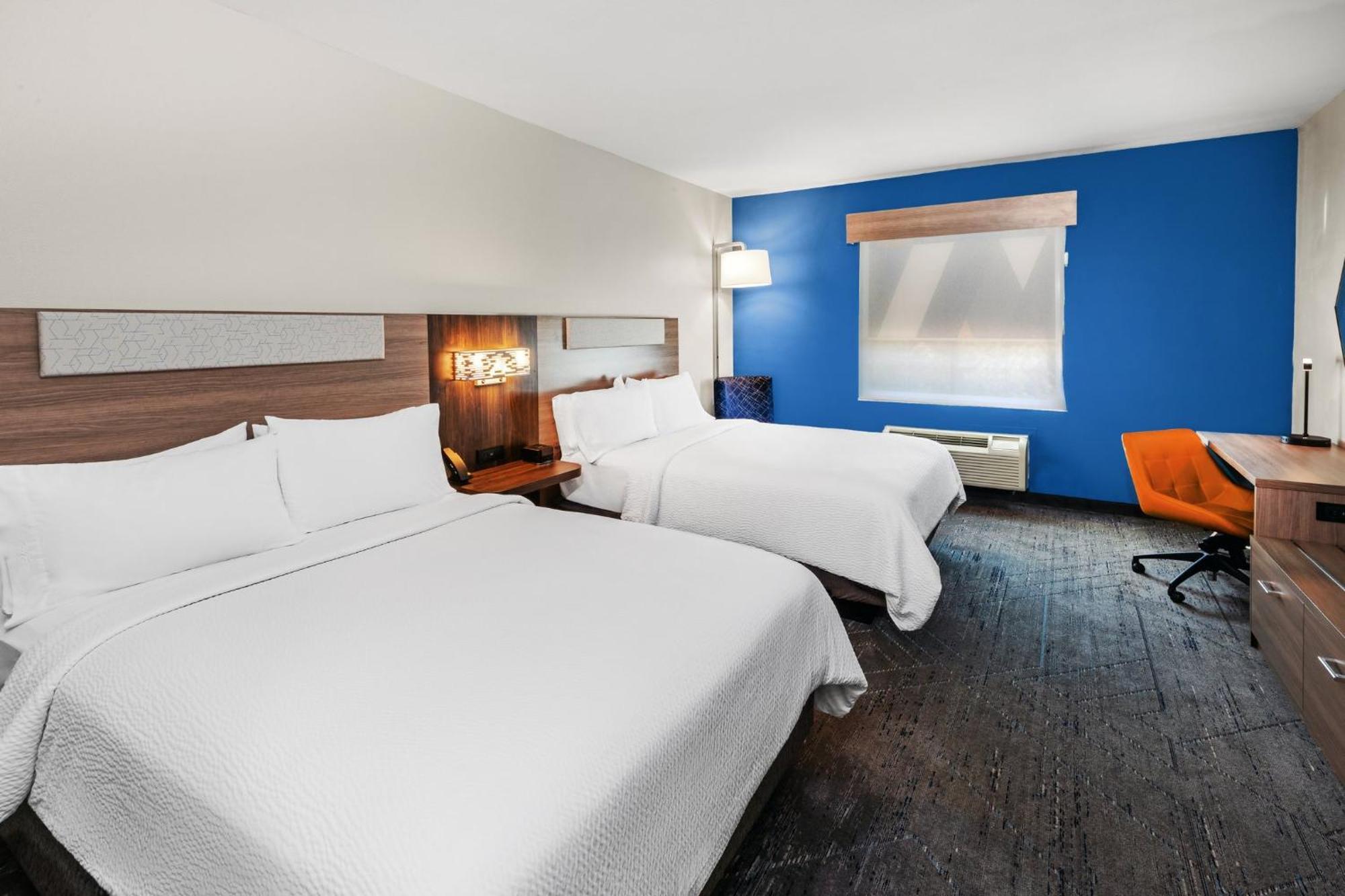 Holiday Inn Express Hotel & Suites Henderson - Traffic Star By Ihg מראה חיצוני תמונה